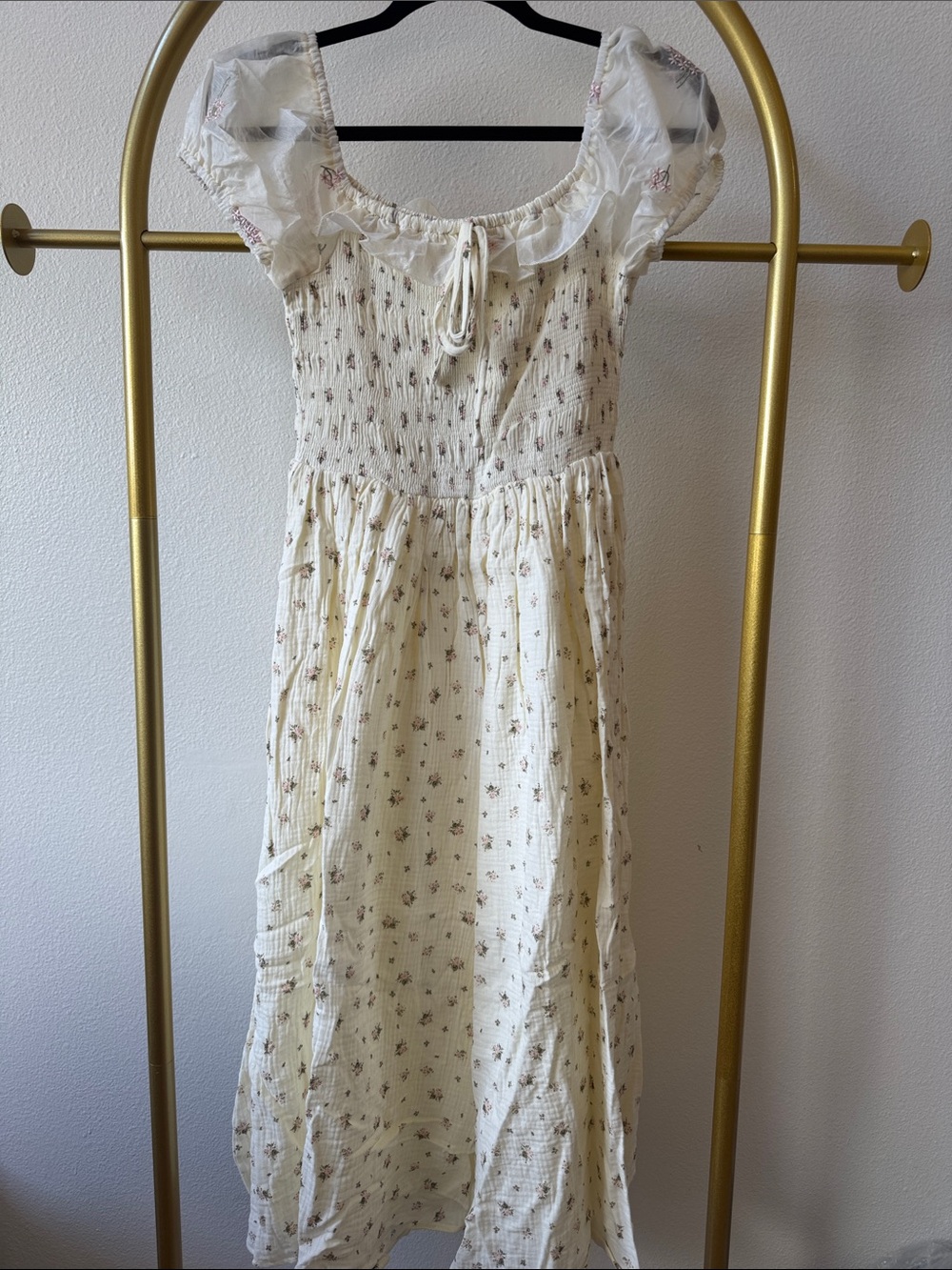 Smocked Floral Midi Dress - Cream